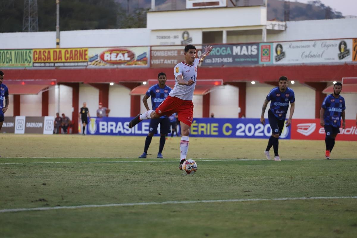 Com trs gols de Rubens e um de Maycon Douglas, Tombense goleou So Jos-SP por 4 a 0, pela segunda rodada do Grupo B da Srie C