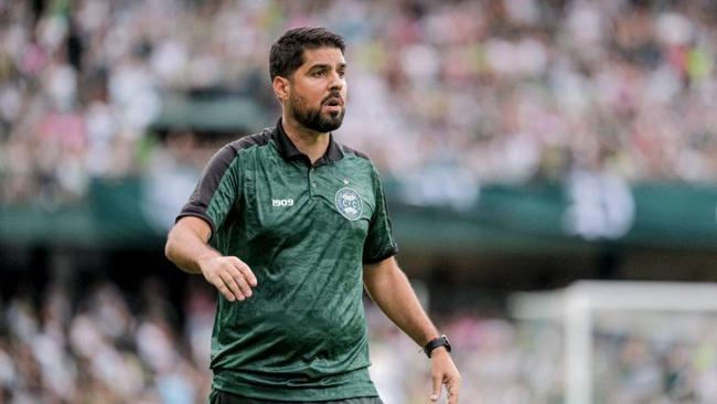 António Oliveira (Coritiba)