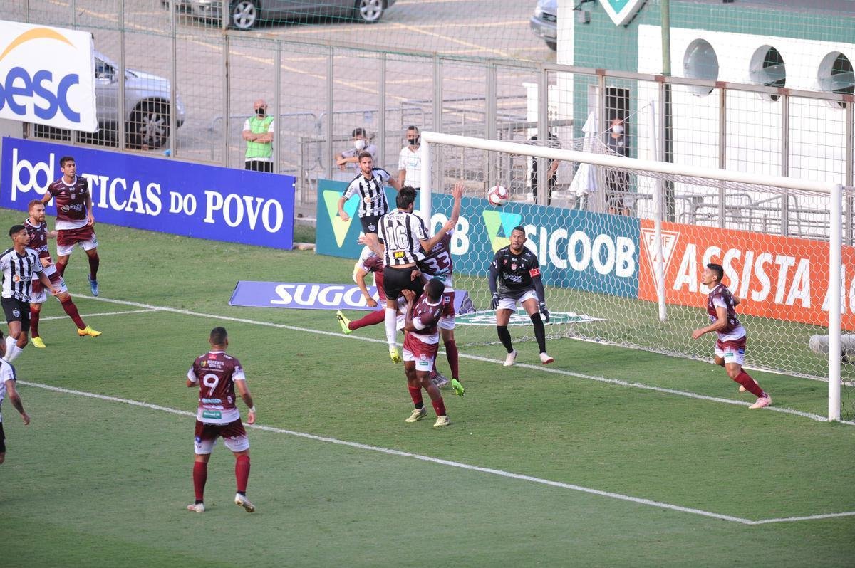 Fotos da vitria do Atltico sobre o Patrocinense, por 3 a 1, no Independncia, em Belo Horizonte, pela quarta rodada do Campeonato Mineiro. Mando foi do clube do interior, que no pde realizar a partida em Patrocnio devido ao elevado nmero de casos de COVID-19 na cidade.
