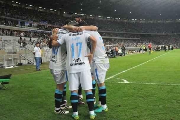 Pedro Rocha cala o Mineiro com primeiro gol do Grmio no jogo de ida da final da Copa do Brasil