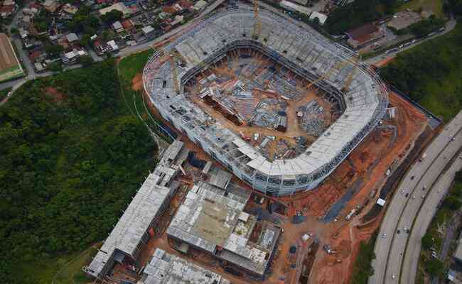 Arena MRV, futuro estádio do Atlético, vai ganhando forma
