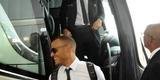 Jogadores do Atl�tico no Aeroporto Internacional de Confins durante embarque para o Chile