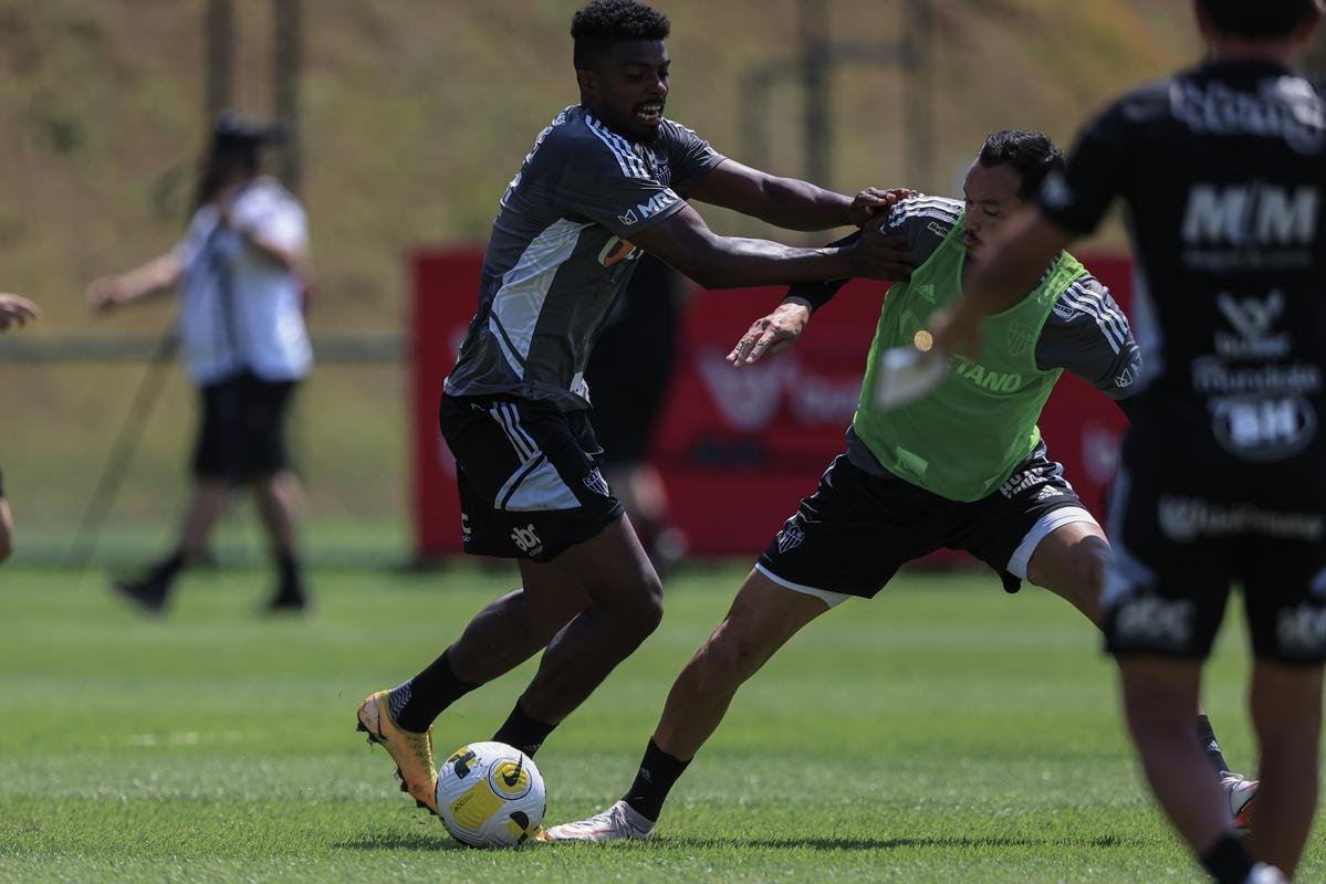 Imagens do treino do Atltico (8/9)