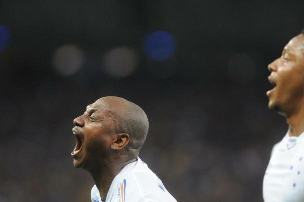 Equipes se enfrentaram pela sexta rodada do Grupo B da Copa Libertadores