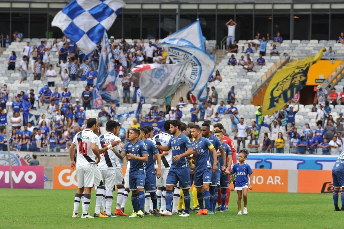 Fotos do jogo entre Cruzeiro e Vasco, no Mineiro, pela 37 rodada do Brasileiro (Leandro Couri/EM D.A Press)