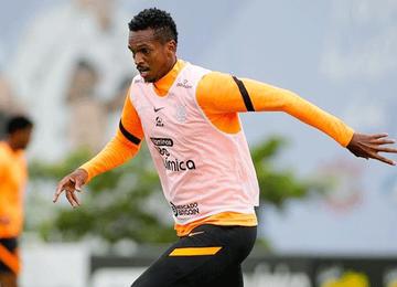 Atacante assinou com clube da Segunda Divisão da Arábia Saudita há cinco dias, mas, em comum acordo, rompeu o seu vínculo com o Al Jabalain