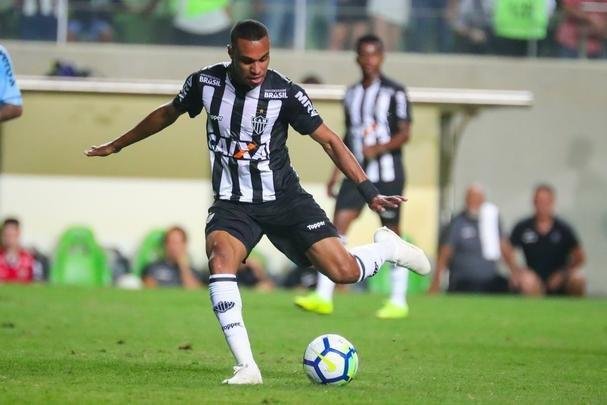 SEGUE NO CLUBE: Leandrinho - Contratado em 10 de julho, só conseguiu estrear em 5 de setembro, na vitória por 1 a 0 sobre o São Paulo, no Independência. Tem apenas três partidas com a camisa alvinegra (nenhuma como titular) e não fez gol ou deu assistência.