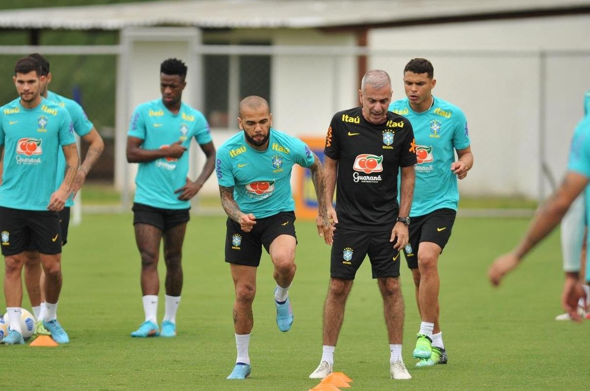 Seleo Brasileira concluiu na Toca da Raposa II, CT do Cruzeiro, em BH, a preparao para enfrentar o Paraguai no Mineiro pelas Eliminatrias da Copa do Mundo do Catar