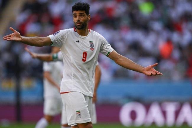 Pela segunda rodada do Grupo B da Copa do Mundo do Catar, Pas de Gales e Ir duelam no Estdio Ahmad Bin Ali, em Al Rayyan