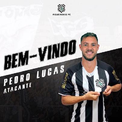 O Figueirense anunciou a contratao do atacante Pedro Lucas, que estava no Internacional