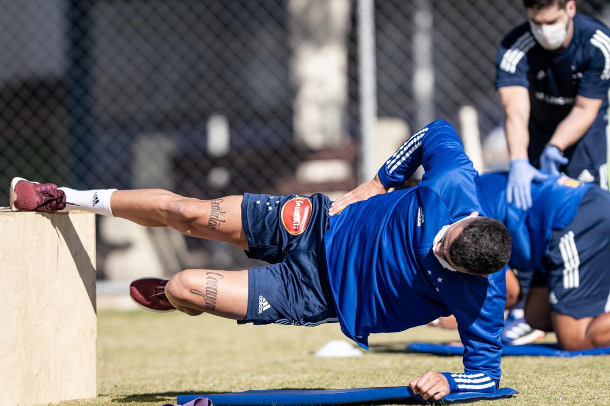 Jogadores fizeram atividades separadamente