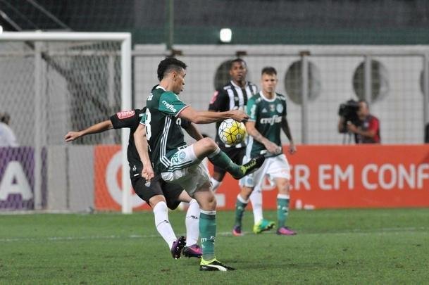 Imagens da partida entre Atltico e Palmeiras, no Independncia, pela 35 rodada do Brasileiro