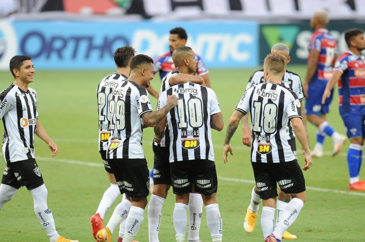 Fotos do duelo entre Atltico e Fortaleza, no Mineiro, em Belo Horizonte, pela 33 rodada do Campeonato Brasileiro