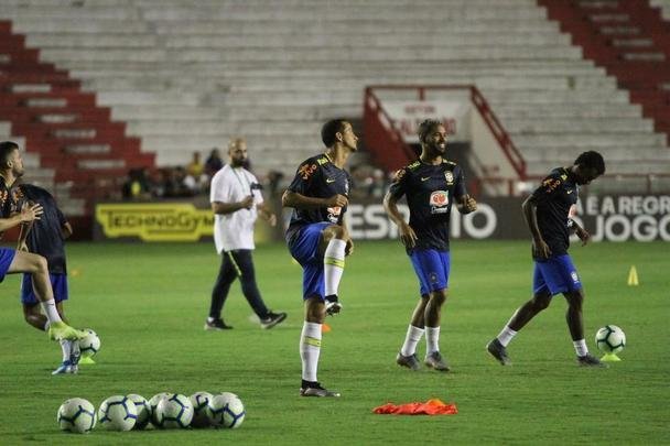 Este será o primeiro duelo em solo recifense da seleção pré-olímpica que, em seguida, enfrentará o Japão, na Arena de PE