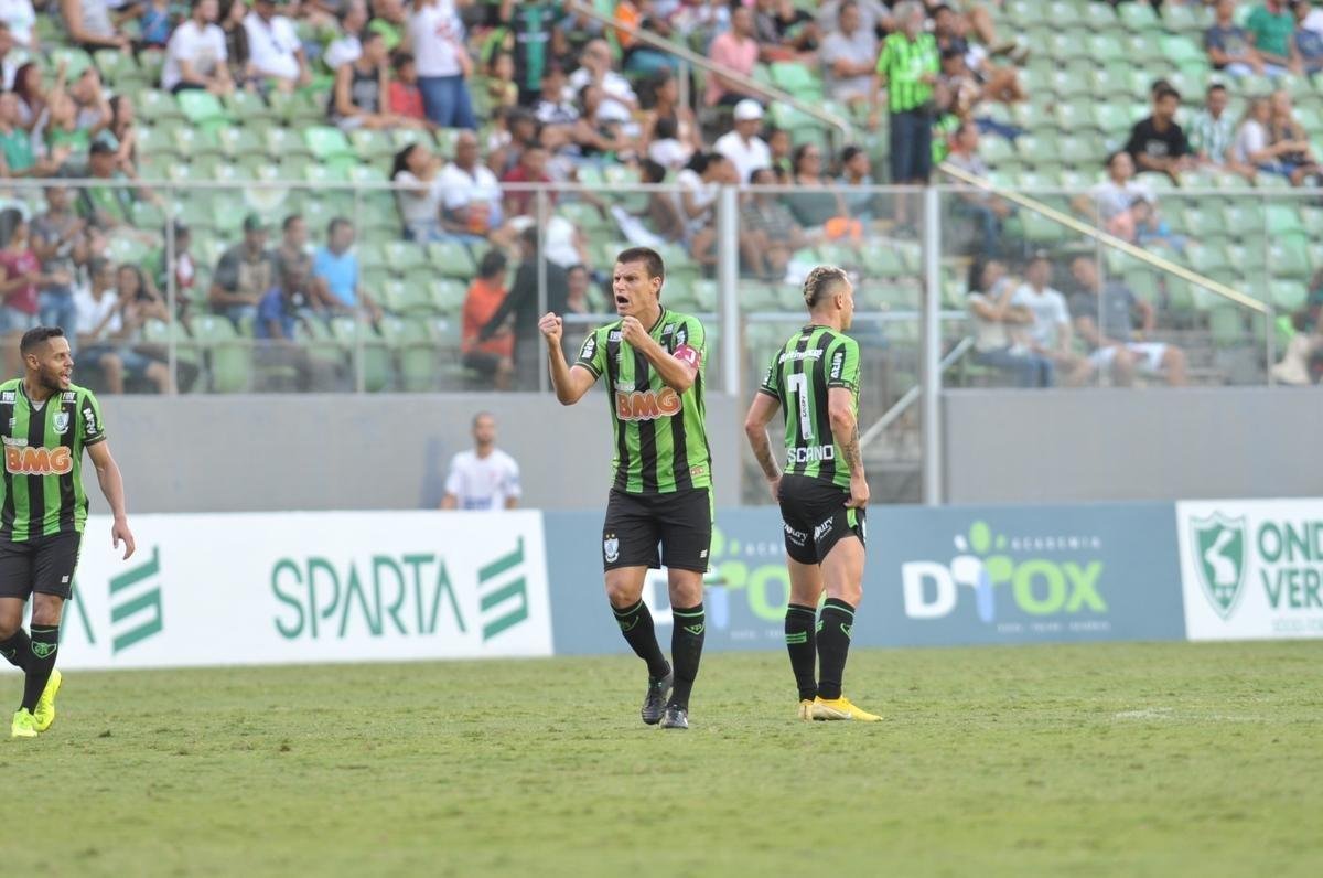 Confira fotos da partida pela semifinal do Campeonato Mineiro