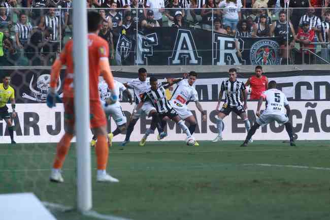 Atlético on X: Torcedor, garanta presença em 26 jogos do #Galo como  mandante em 2022 e tenha prioridade na compra de ingressos para mata-matas!  O segundo lote do pacote anual já está