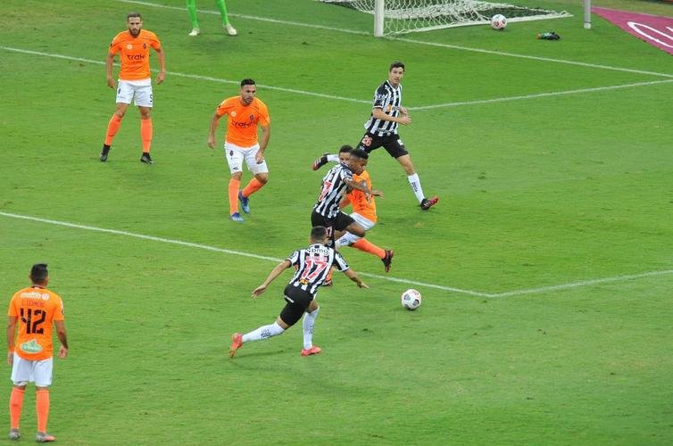 Fotos do jogo entre Atltico e La Guaira, da Venezuela, no Mineiro, em Belo Horizonte, pela ltima rodada do Grupo H da Copa Libertadores