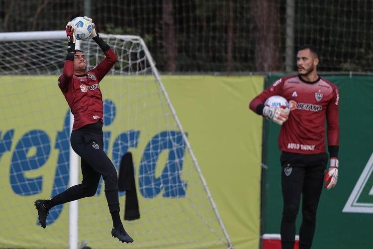Cuca orientou atividade no CT do Palmeiras, na Barra Funda, em So Paulo 