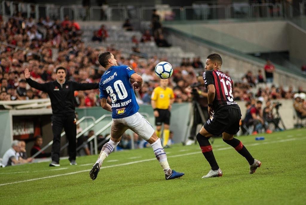 Fotos de Atltico-PR x Cruzeiro