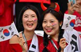 Torcedores de Coreia do Sul e Gana na partida pelo Grupo H da Copa do Mundo do Catar