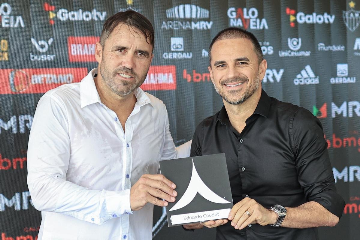 Fotos da apresentao de Eduardo Coudet no Atltico