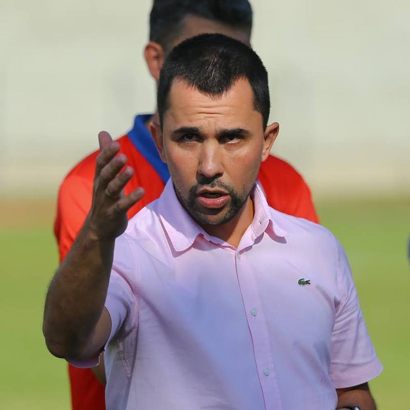 Com jogadores conhecidos da torcida mineira, como o zagueiro Edcarlos o meio-campista Leandro Domingues, o Betim apresentou o elenco nessa segunda-feira (21)