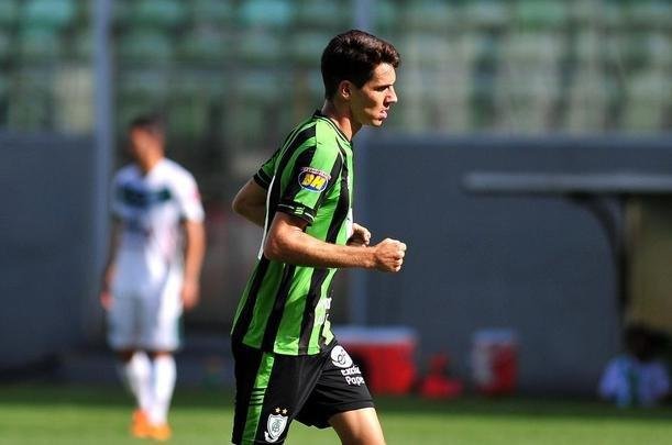 Amrica derrotou Uberlndia no Independncia por 3 a 0, com gols de Al (2) e Ademir