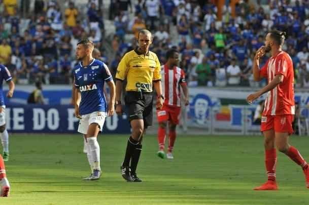 Fotos de Cruzeiro x Villa Nova, no Mineiro, pela oitava rodada do Estadual (Rodrigo Clemente/EM D.A Press)