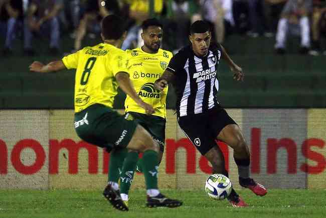 Botafogo o Ypiranga: Botafogo ganó la ida de la tercera fase por 2-0, fuera de casa.  el regreso a ser