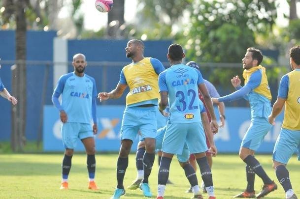 Fotos do ltimo treino do Cruzeiro antes do jogo diante do Tupi, pela semifinal do Campeonato Mineiro