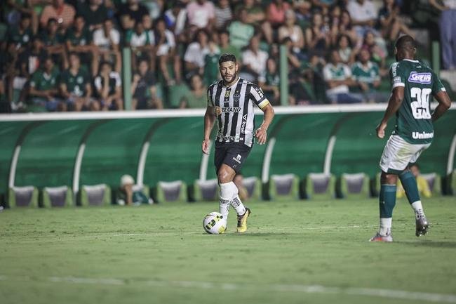 Fotos do jogo entre Gois e Atltico no Estdio da Serrinha, em Goinia, pela quarta rodada do Campeonato Brasileiro