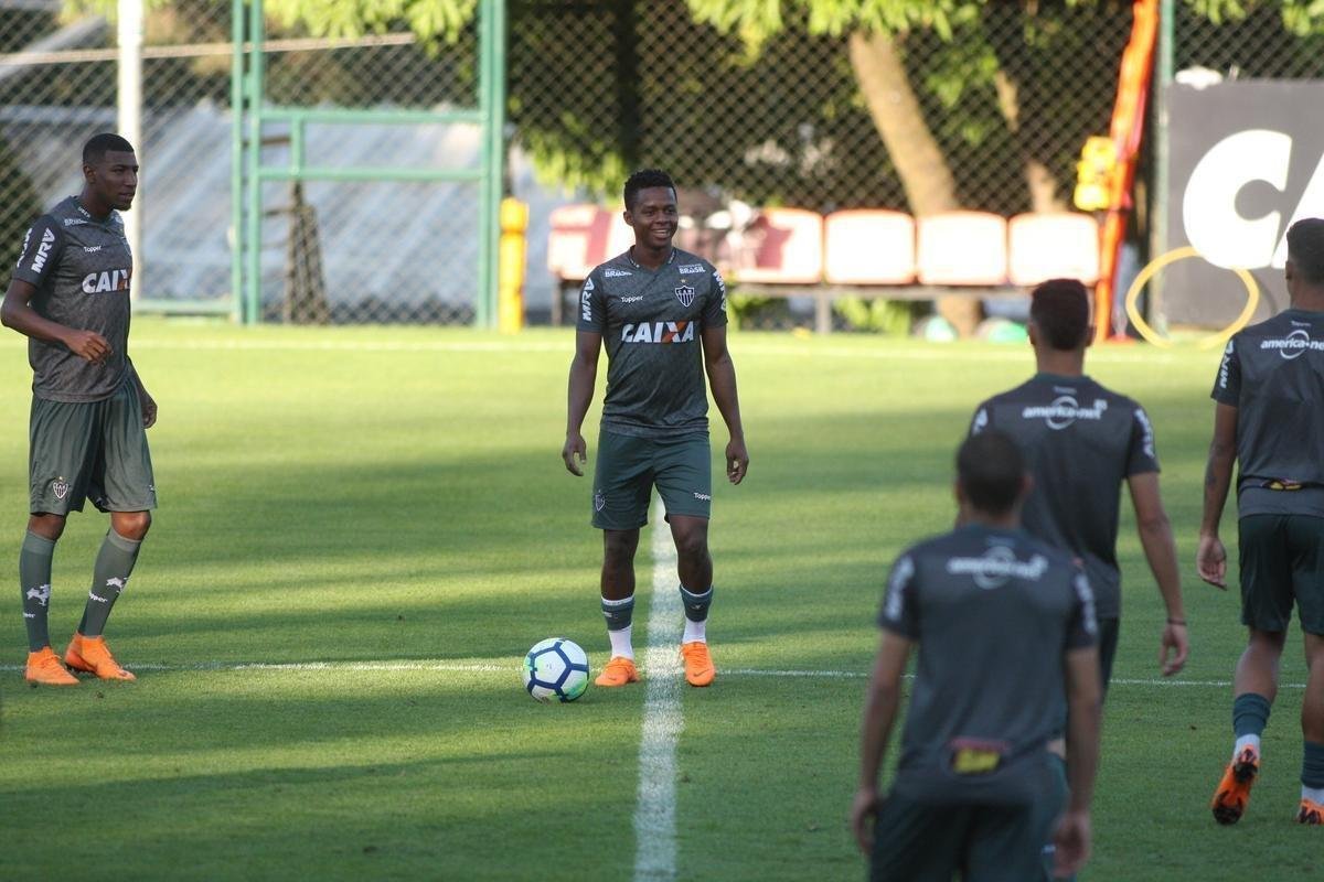 Atltico se prepara para enfrentar o Paran; veja fotos