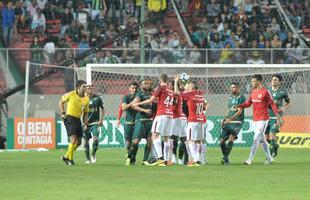 Fotos do jogo entre Amrica e Internacional, no Independncia, pela 15 rodada do Campeonato Brasileiro