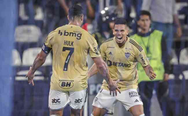 Dupla de ataque do Atltico-MG foi tietada aps gerarem o gol da vitria na Libertadores