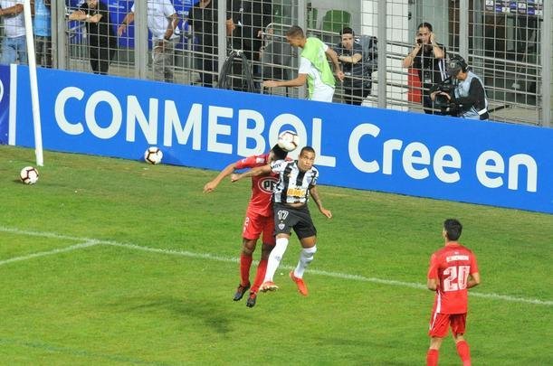 Fotos do segundo tempo da partida entre Atltico e Unin la Calera pela Copa Sul-Americana
