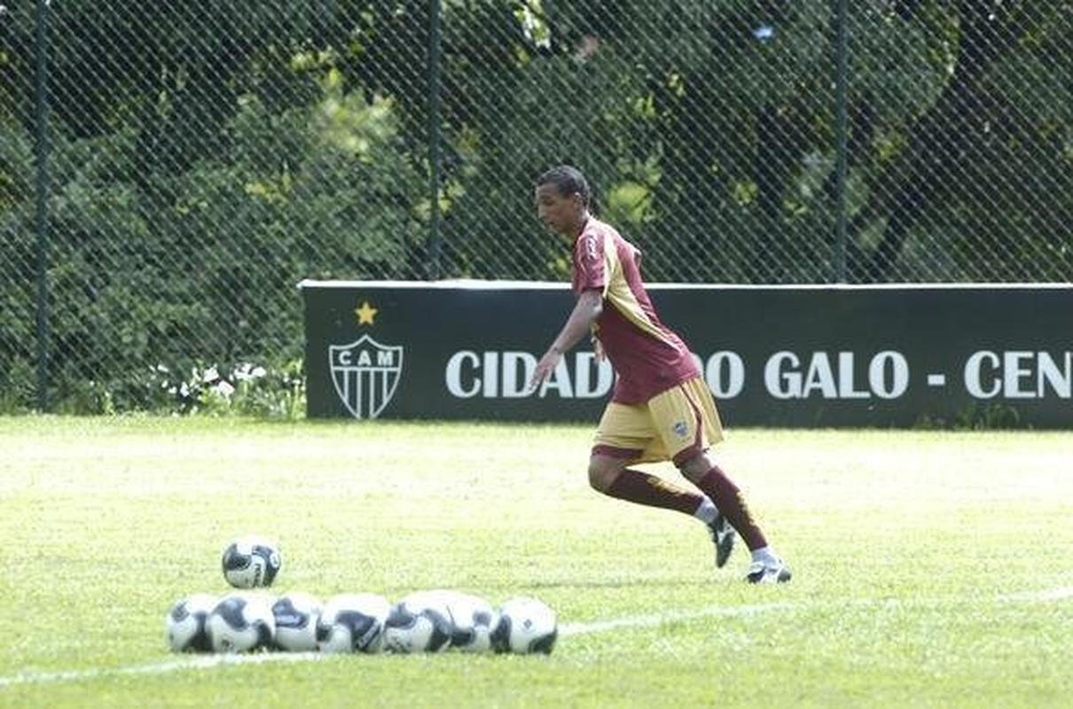 2009 - Carlos Junior