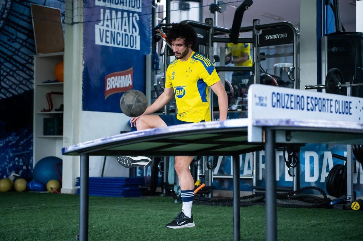 Fotos do treino do Cruzeiro desta segunda-feira (18/10)