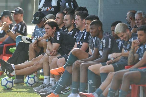 Atltico derrotou Coimbra em jogo-treino na Cidade do Galo com gols de Galdezani, Edinho e Fbio Santos