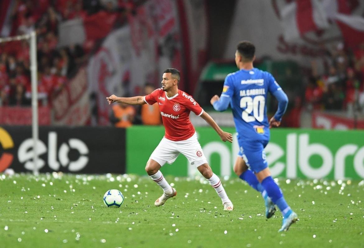 Fotos do duelo entre Internacional e Cruzeiro, no Beira-Rio, pela semifinal da Copa do Brasil