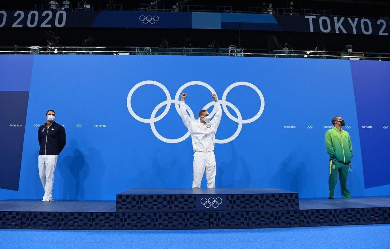 Bruno Fratus, do Minas, percorreu os 50m da piscina do Tokyo Aquatics Centre em 21s57 e levou o bronze
