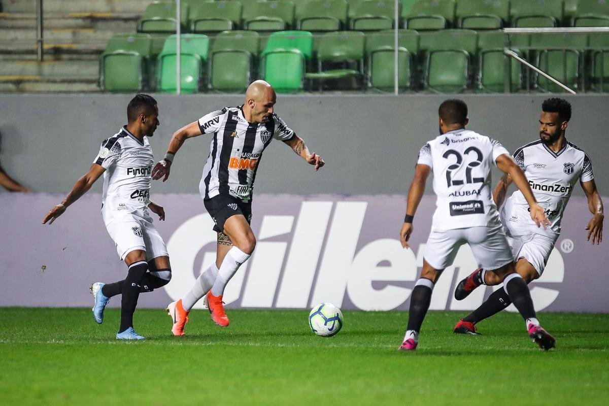 Fotos do duelo entre Atltico e Cear, no Independncia, pela 22 rodada do Brasileiro