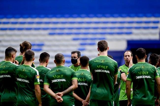 Fotos do treino do América no Estádio George Campwell, do Emelec, em Guayaquil, antes de jogo contra o Barcelona pela Copa Libertadores