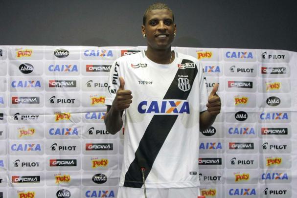 Bruno Ramires (Ponte Preta) - Jogos: 6 / Gols: 1 - Sem espaço no Cruzeiro, o volante Bruno Ramires foi emprestado à Ponte Preta em agosto deste ano. Ele é útil ao elenco, mas não tem sido titular. Em seis jogos, marcou um gol. O contrato de Bruno Ramires com o Cruzeiro se encerra no fim de 2018. A tendência é que o clube mineiro não renove com o atleta.