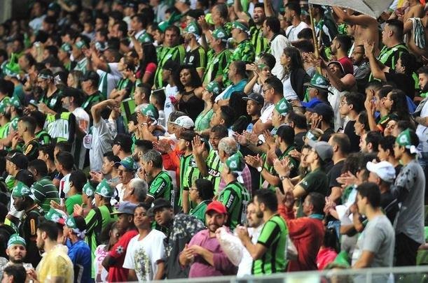 As melhores fotos do triunfo do Amrica sobre o Vitria, no Independncia, pela Srie B