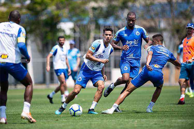 Cruzeiro X Flamengo Provaveis Escalacoes Para Jogo No Mineirao Pelo Brasileiro Superesportes