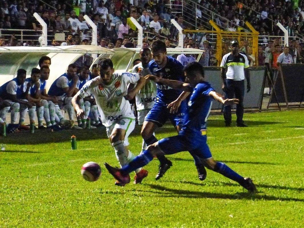 Fotos de Caldense x Cruzeiro, em Poos de Caldas, pela segunda rodada do Mineiro