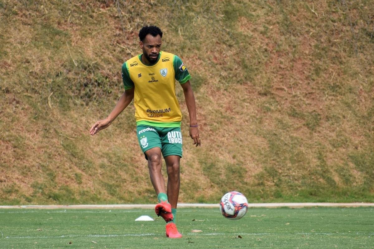 Amrica fechou no CT Lanna Drumond a preparao para o clssico contra o Atltico, marcado para este domingo, s 16h, no Mineiro, pela stima rodada do Campeonato Mineiro