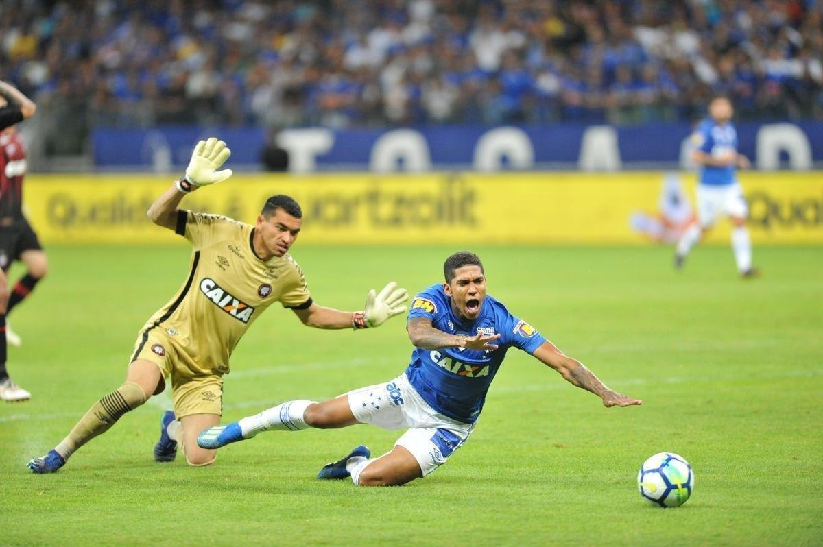 Cruzeiro conseguiu marcar no segundo tempo, com Arrascaeta, mas sofreu empate no fim com Bergson