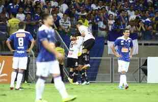 Lances de Cruzeiro e Cricima pela 31 rodada do Campeonato Brasileiro, no Mineiro