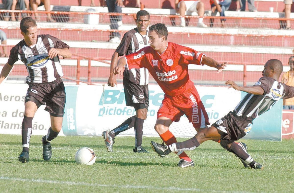 De 2006 a 2008, o Nutico teve a Wilson como parceira